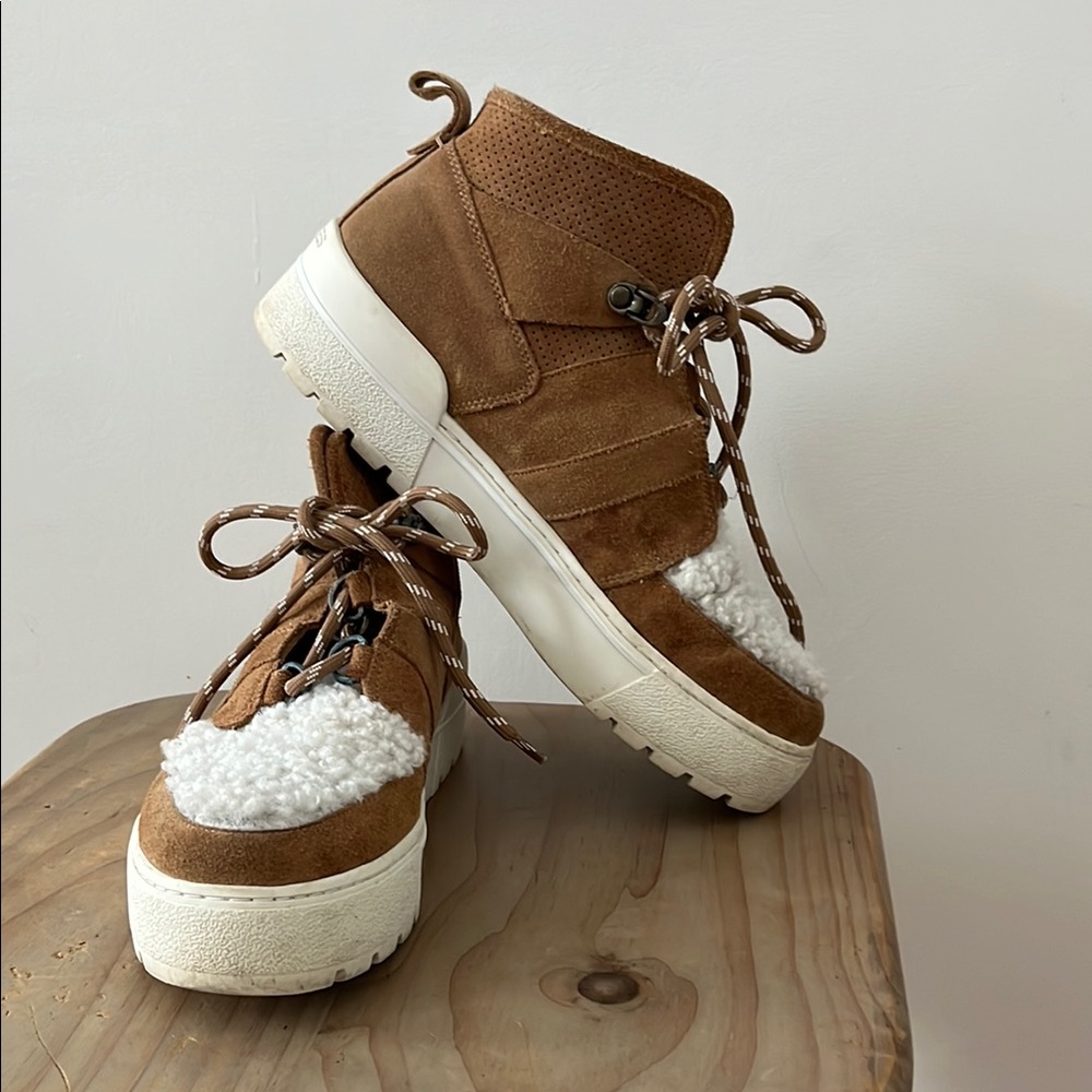 J/SLIDES Suede Lace Up Low Tops